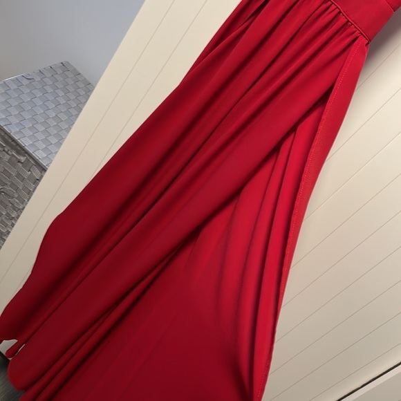 Red Crisscross Back Split Thigh Maxi Dress - Picture 8 of 9